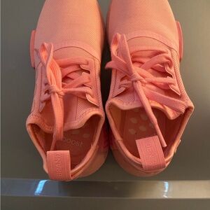 Adidas NMD_R1 Pink size 4 youth